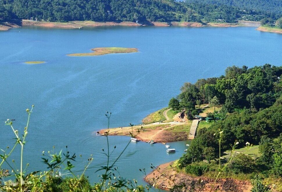 amazing-umium-lake